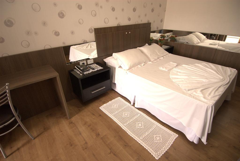 Novo Hotel Tinho Rio do Sul Szoba fotó